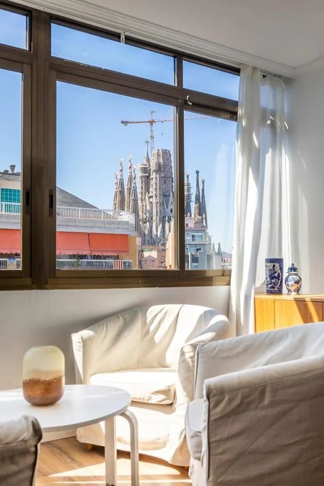 Sagrada Familia Views, Big And Bright Apartment Barcellona