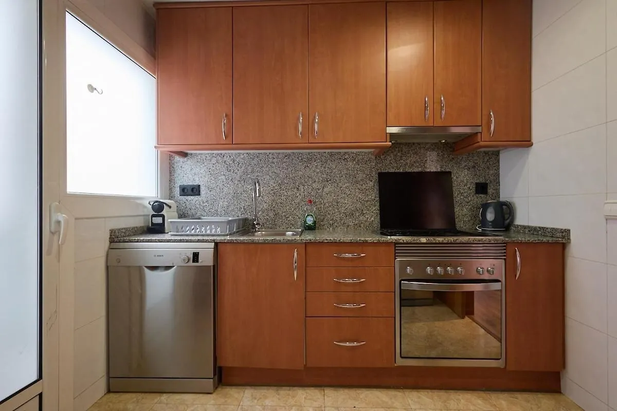 Sagrada Familia Views, Big And Bright Apartment Barcelona